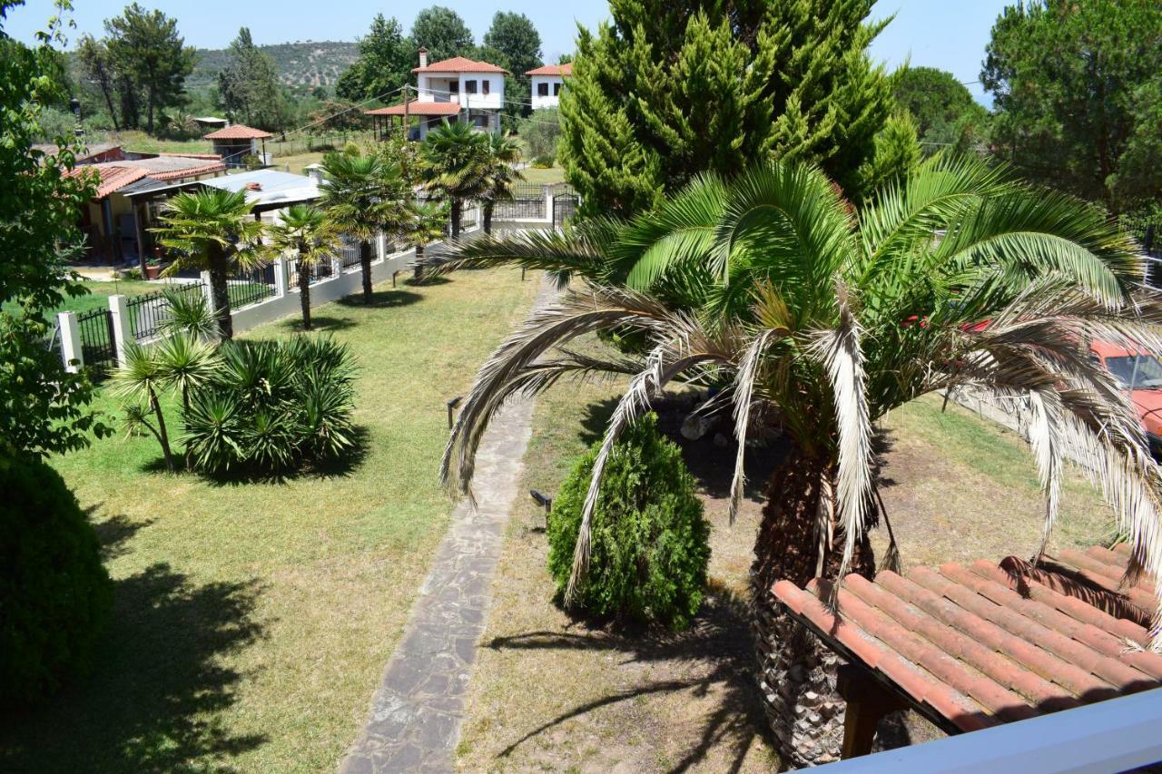 Villa Close To The Beach Ормос Пангиас Екстериор снимка